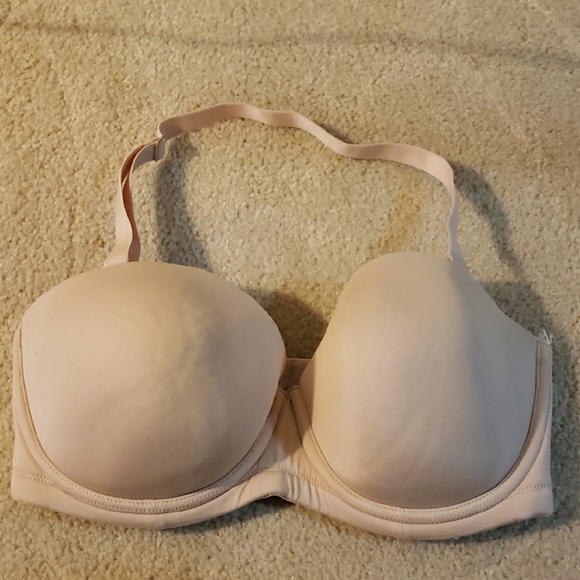 Wacoal Other - Wacoal Strapless Bra in Light Beige